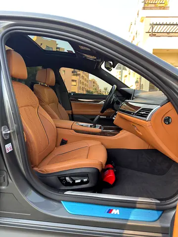 صورة 8 لـ 2018 BMW 7-SERIES