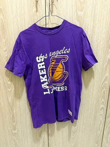 Purple Los Angeles Lakers T-shirt - Unisex, Good Used Condition