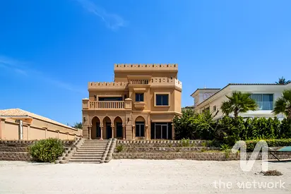 Rare 5BR Villa | Prime Location | Beach Villa