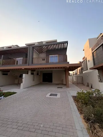 Brand New| 4 bedroom|plus roof top