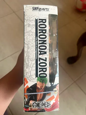 One piece figurine