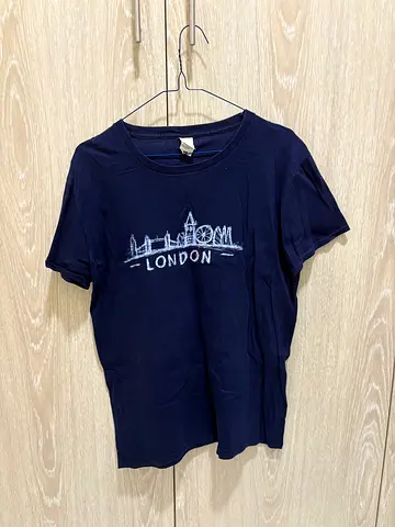 Navy London Graphic T-shirt - Size M