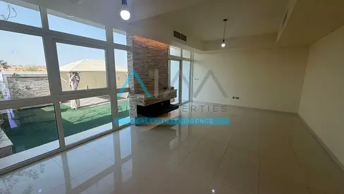 3BR Villa spacious kitchen and living area | Garden & Desert Views | BBQ Courtyard