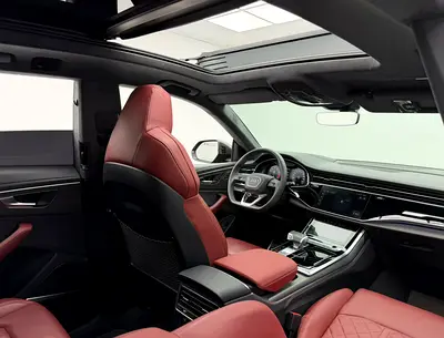 2024 AUDI SQ8 photo 13