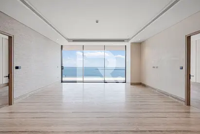 Sought-After Sea-Sunset Views | Branded Residences
