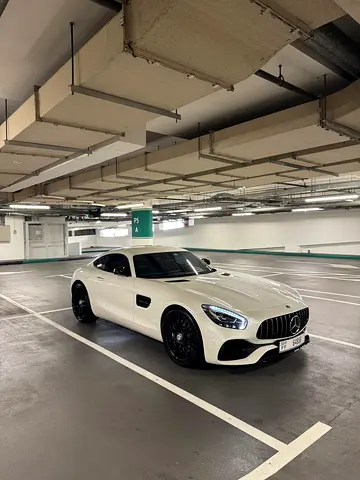 صورة 3 لـ 2018 Mercedes-BENZ AMG
