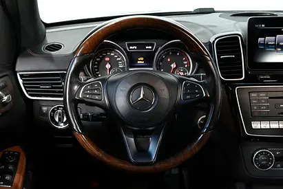 2016 Mercedes-BENZ GLS 照片 9