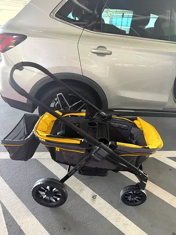 Wagon evenflo pivot xplore