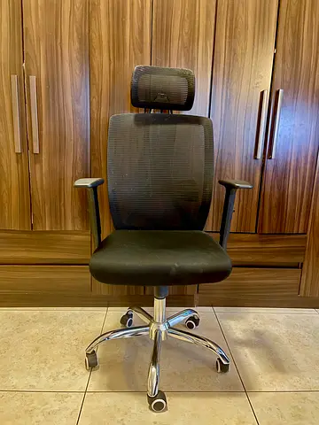 Office Mesh Chair ( Non Negotiable )