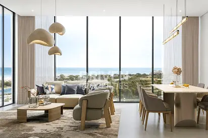 Views of Yacht Club | Mid Floor | Waterfront