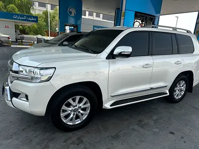 صورة 1 لـ 2017 Toyota LAND CRUISER