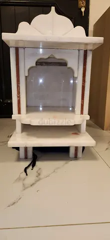 Medium Original Marble Pooja Stand with LED Lights ( Bargain avalible)