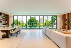 Private Pool | Single Row | Vacant on Transfer