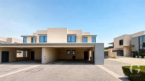 Spacious Villa | Modern | Landscaped Garden