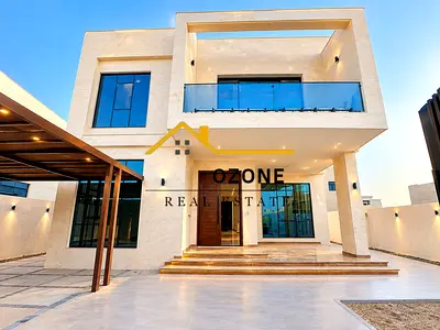 Brand New 5 bedrooms\^All Master Rooms\^Wardrobes\^Maid Room
