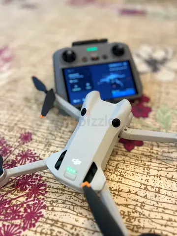 DJI Mini 4 Pro Drone with RC Controller Combo