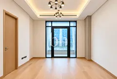 Beachfront Living | Spacious | Premium Residence