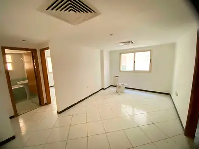 READY TO MOVE 1 BHK APARTMENT AVAILABLE IN MUJRRAH NEAR PARK JUST 25K