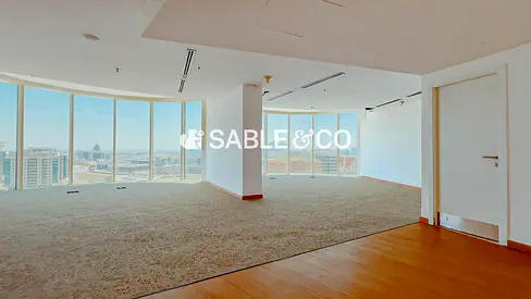 Fitted Unit | Panoramic View | Vacant