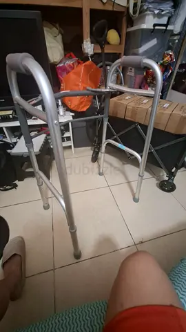 Adult walker