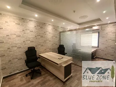Al Garhoud 895 Sqft Office With Ready Partition|Attached Washroom And Pantry