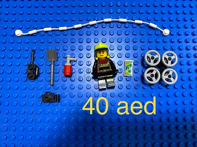 LEGO minifigure with accessories -