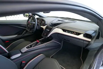 صورة مصغرة 13 لـ 2025 Lamborghini REVUELTO