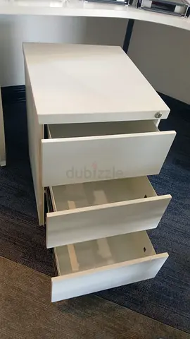 White 3-Drawer Office Pedestal / Mobile Filing Cabinet