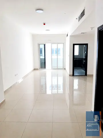Exclusive Studio for Family, Access to Pools, Gyms, and Car Park