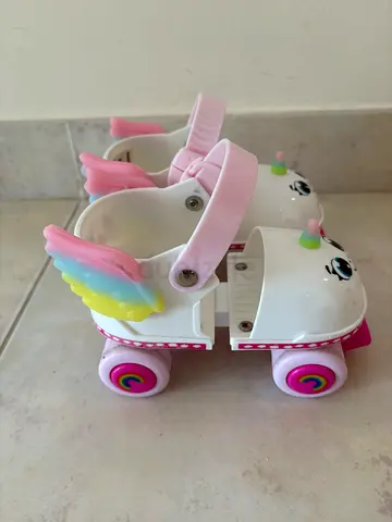 Kids Unicorn Roller Skates (Adjustable, Pink) - Lightly Used