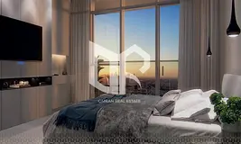 Spacious 3 + Maid apartment - Smart home system - Freehold - High floor & Sea facing