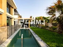 Move in Now | Corner Privacy | Private Pool