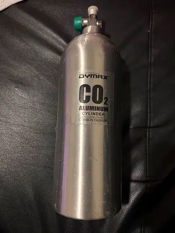 Filled CO2 Aluminum Cylinder with Regulator Valve (Dymax)