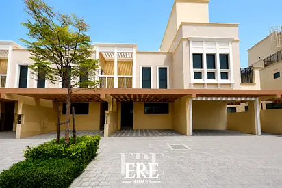 Brand New 4BR | Single Row | Near Entrance | Malta