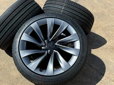 Tesla Model Y Helix 2.0 Dark Grey Wheels