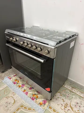 Midea Gas Range with Oven 90x60cm