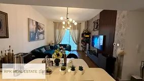 Prime location | Bright unit | Vacant Soon |