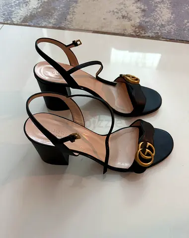 Gucci sandals 39 size Original black mules Shoes women