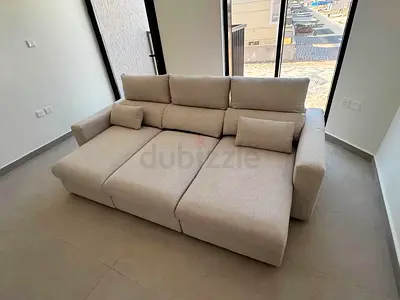 Available high quality IKEA eskelstuna Lsahpe sofa