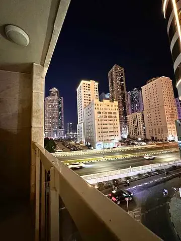 للايجار الشهري غرفه نوم وصاله مفروشه فرش فندقي في التعاون الشارقه