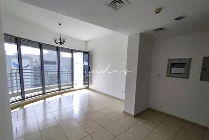 LARGEST 1 BR |Best location |Vacant