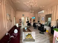 Ladies' salon for sale in Al Hamidiya 1, Ajman | Area: 60 sqm | Valid license and lease | Fully equi