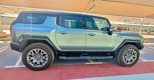 صورة 2 لـ 2024 GMC HUMMER
