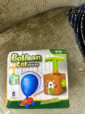Baloon car toy
