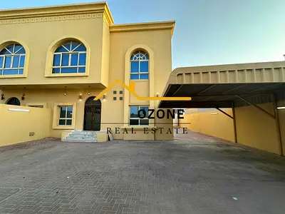 Specious 4-Bedrooms Villa/*For Rent In Hoshi