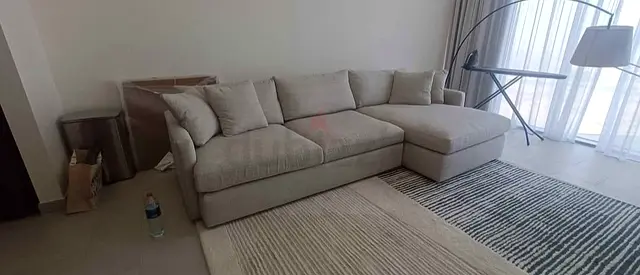 Crate&barrel L shape Sofa Excellent condition