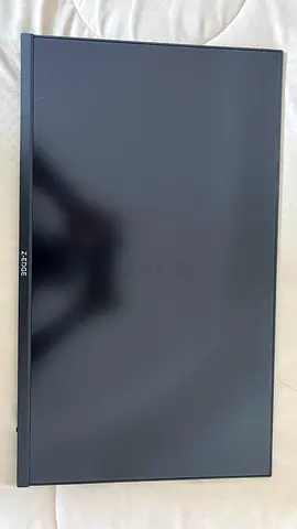 Z-EDGE UG27F 27-inch 180Hz IPS
Gaming Monitor, 120%sRGB