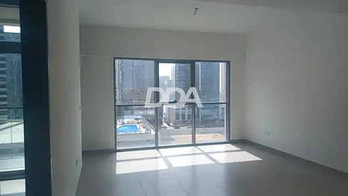 DOWNTOWN LIVING | MID FLOOR | BALCONY | FOR RENT