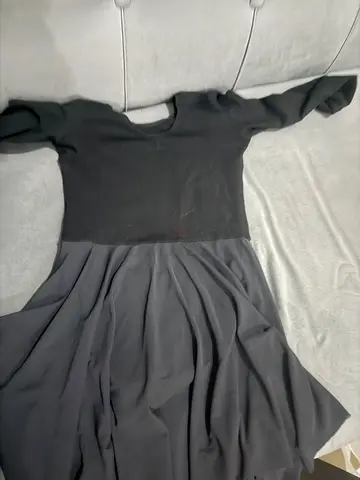 Black gymnastics dress - size 3-5 years , gently used