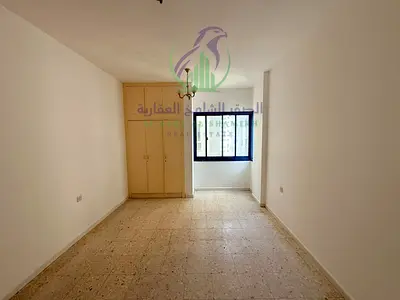 شقة غرفتين وصالة للإيجار في المجاز 3 فرصة مميزة للسكن في موقع حيوي بالشارقة متوفر شقة واسعة ومميزة للإيجار في منطقة المجاز 3، مناسبة لمن يبحث عن شقة